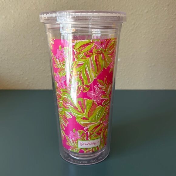 LILLY PULITZER Plastic Tumbler In Jungle Tumble - Picture 2 of 9